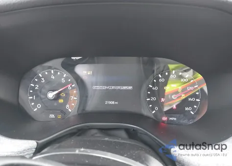 2025 Jeep Compass Latitude 4X4 z USA, uszkodzony, nr VIN 3C4NJDBN5ST548942